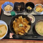 Sake To Meshi Aiyama - 