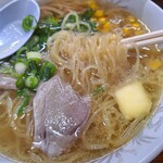 ラーメンハウスミニ - 塩バターラーメン大盛