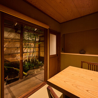 An extraordinary space full of Kyoto atmosphere ◆ Private rooms perfect for families also available