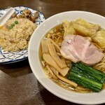 中華料理 餃子の店 三幸園 - 