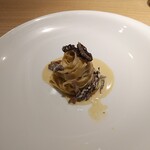 RISTORANTE IL NODO - 編み笠茸のタリアテッレ