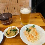 老酒舗 - お通しとじゃがいもの冷菜