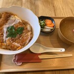カフェ・ル・プランタン  - 料理写真:「かつ梅」のかつ丼！