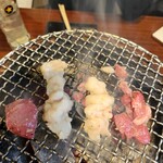 焼肉ホルモン 亀萬 - ミックスホルモン