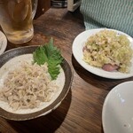 ホルモンの串焼き　もつやき処　沼田 - 