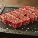 東京焼肉 一頭や - 特上ハラミ/thick cut of wagyu harami