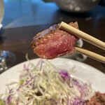 キャトルラパン - ミディアムレアのステーキ、久しぶりだわ〜