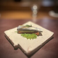 アカ - 小鰭のボカディージョ