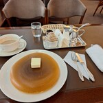 ウエスト ベイカフェ ヨコハマ - 本日のホットケーキ