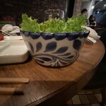 Roppongi Yakiniku Kintan - 玉締め絞り胡麻油とサラノパレタスのチョレギサラダ