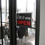 SCHOOL BUS COFFEE STOP KITAHAMA - 