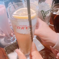 ビストロ・カフェ・ド・パリ - 