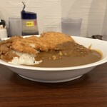 カレー 花一 - コレで600円、安い！