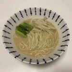 真鍋食品 - 博多豚骨ラーメン