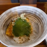 240581725 - 野菜天丼(小)は、カボチャ、れんこん、大葉の天ぷら