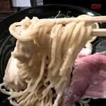 魚々麺 園 - 軋む様な食感の麺もたまらない❗️