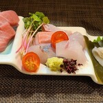 季節料理 薗 - 造り盛り合わせ、本まぐろ赤身、金目鯛、しまあじ、鰤、桜鯛、銀だら、生ホタルイカ、ひらめ縁側昆布〆