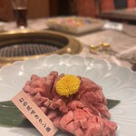 天下一の焼肉 将泰庵 - 幻の花咲タン塩3,520円