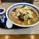 サンロッジ - 湯麺 麺控えめ 