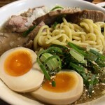 Kyuukyoku Waizu Ramen - 