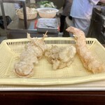 だるまの天ぷら定食 吉塚本店 - 
