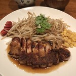 Teppan Sozai - もやし大盛+50円