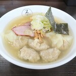 らーめん 又右衛門 - 盛り付けも美しく