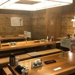 博多もつ鍋 やまや - 内観写真: