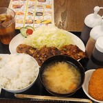 Izakeshokudou Waraku - 豚ロース(薄切り)トンテキ定食