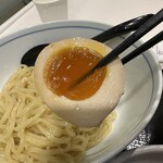 麺処 直久 - 【2024.3.29(金)】サービスで頂いた半味玉