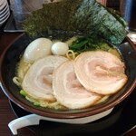 横浜家系ラーメン 刀 - 