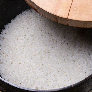 土鍋で炊き上げた美味しいご飯と自慢の焼肉で至福のひとときを