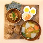Germinated fermented Onigiri ball plate