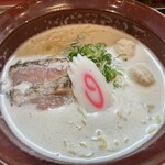 らぁめん まるなか - まるなかラーメンとり塩味〜♪