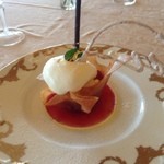 クイーン・アリス - 