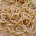 Ramen muteppou - 中太縮れ麺