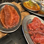 肉問屋直営 焼肉 肉一 - 