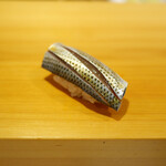 鮨 あらい - 「小鰭」