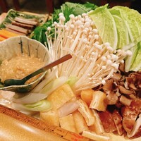 自家製粉石臼挽きうどん 青空blue 本店 - 