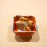 鮨 あらい - 牡丹海老の頭焼き