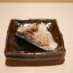 すが弥 - 鯖の炙り握り