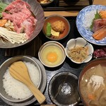 Yonekura - 刺身３種・にいがた和牛のすき焼風鍋御膳