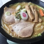 やまとや本店 - 料理写真:味噌ラーメン　　850円