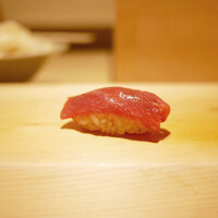 すが弥 - 「本鮪赤身漬け」