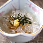 信州蕎麦と酒菜 さらしな - ところてん　茅野市の特産品寒天で作られたところてん