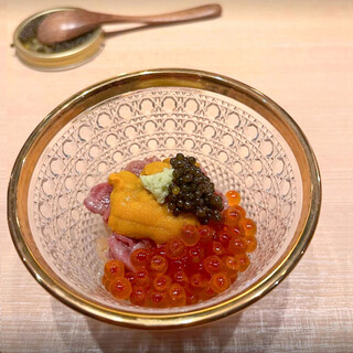 職人の確かな腕で創り出す料理を思う存分ご堪能ください