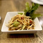 Taling Pling - ソムタムーパパイヤサラダ