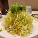 Furai Ya - ランチ、千切りレタス トリュフ風味の特製ドレッシング