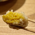 日本橋 蕎ノ字 - 余計なものが一切ない雲丹だけの天ぷらは甘く、こんなに美味しい雲丹も初めてです！