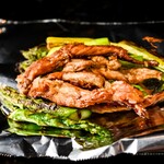 Grilled chicken and asparagus